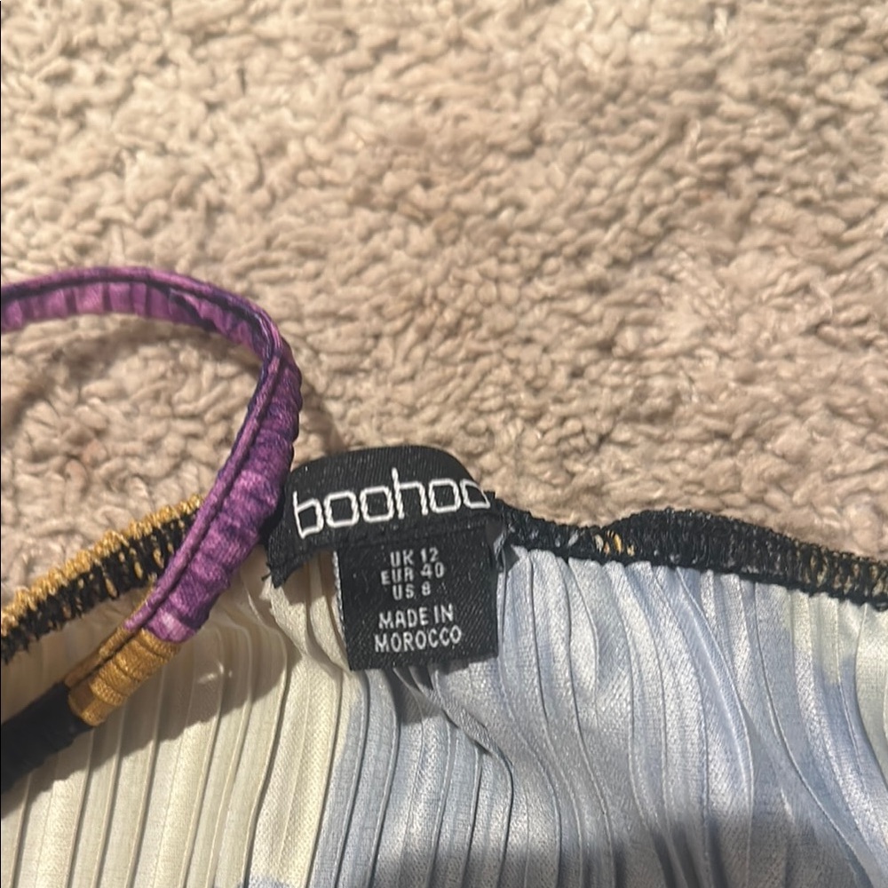 Floral Maxi Dress in Black and Purple - Picture 4 of 4